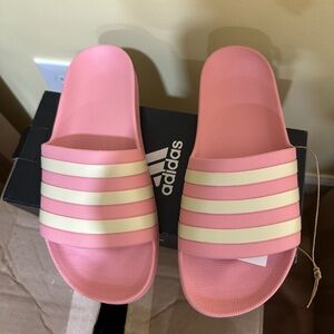 Adidas Pink Striped Women’s Slide Sandals US 9 - NEW